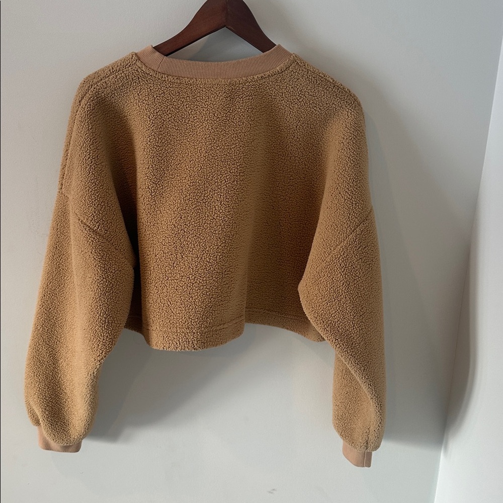 Sunday Best Aritzia Lupa Sweater size small - Picture 7 of 7